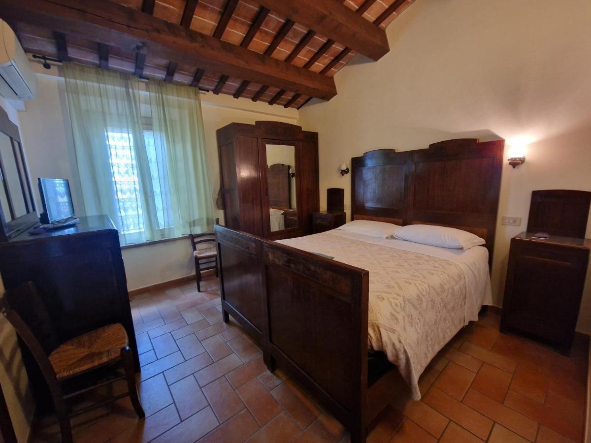 Agriturismo E Cantina La Sabbiona Faenza Exterior foto