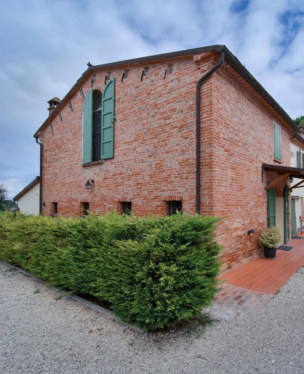 Agriturismo E Cantina La Sabbiona Faenza Exterior foto